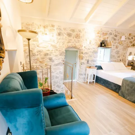 La Tore Di Montenegro Gythio