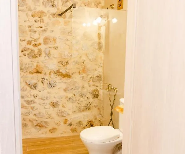 La Tore Di Montenegro Villa Gythio